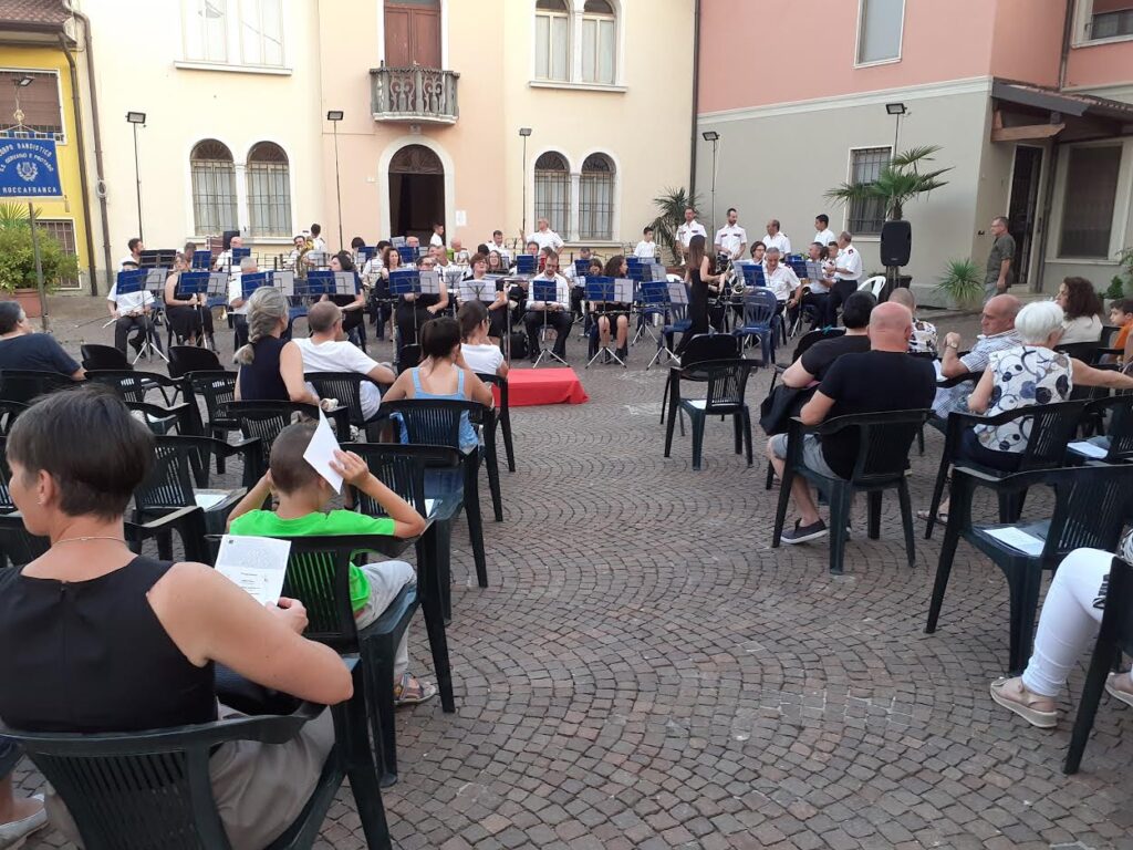 Questa immagine ha l'attributo alt vuoto; il nome del file è 3-1024x768.jpg